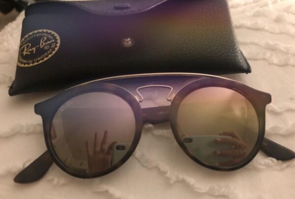 Lunette de soleil: Rayban